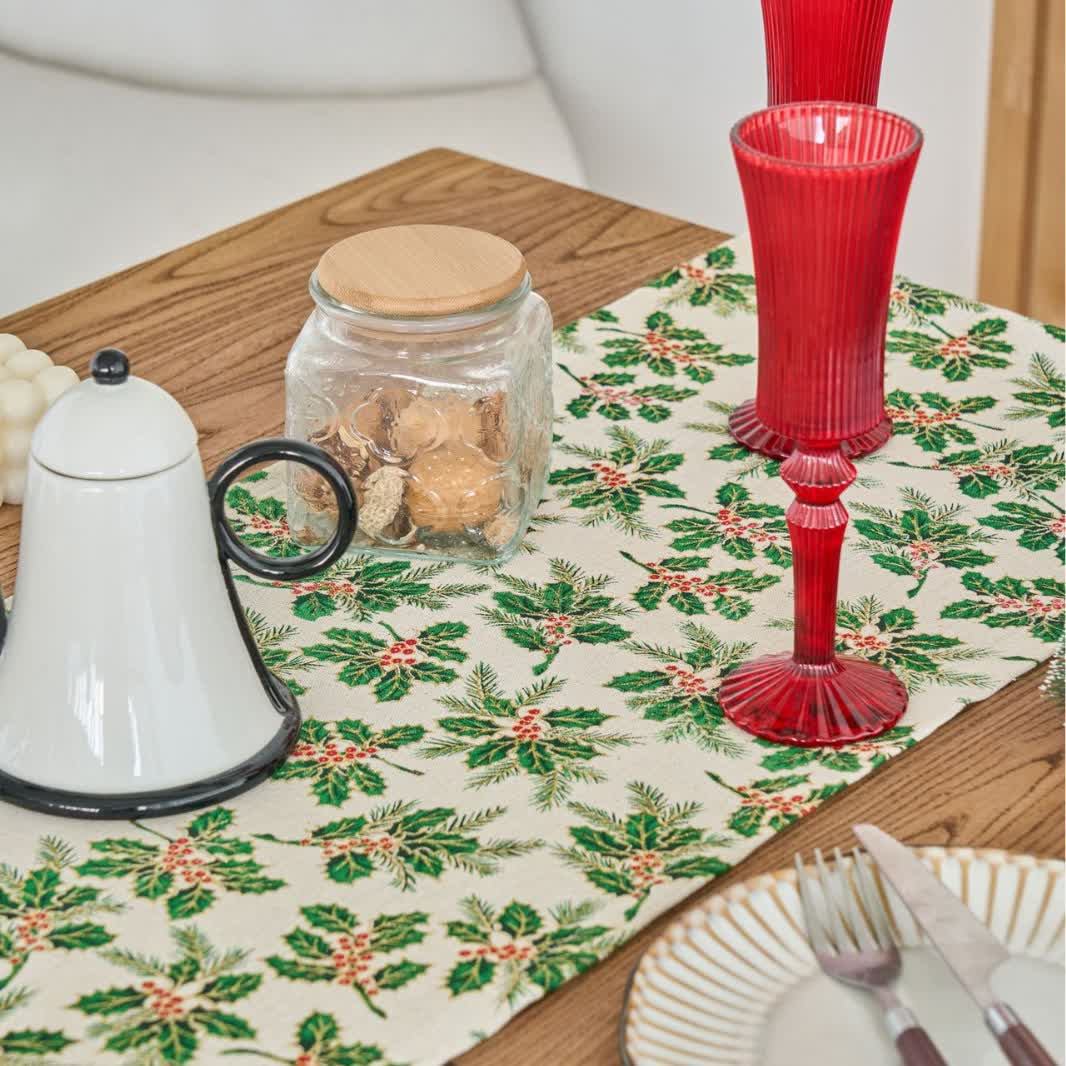 Christmas Holly Leaf Table Runner