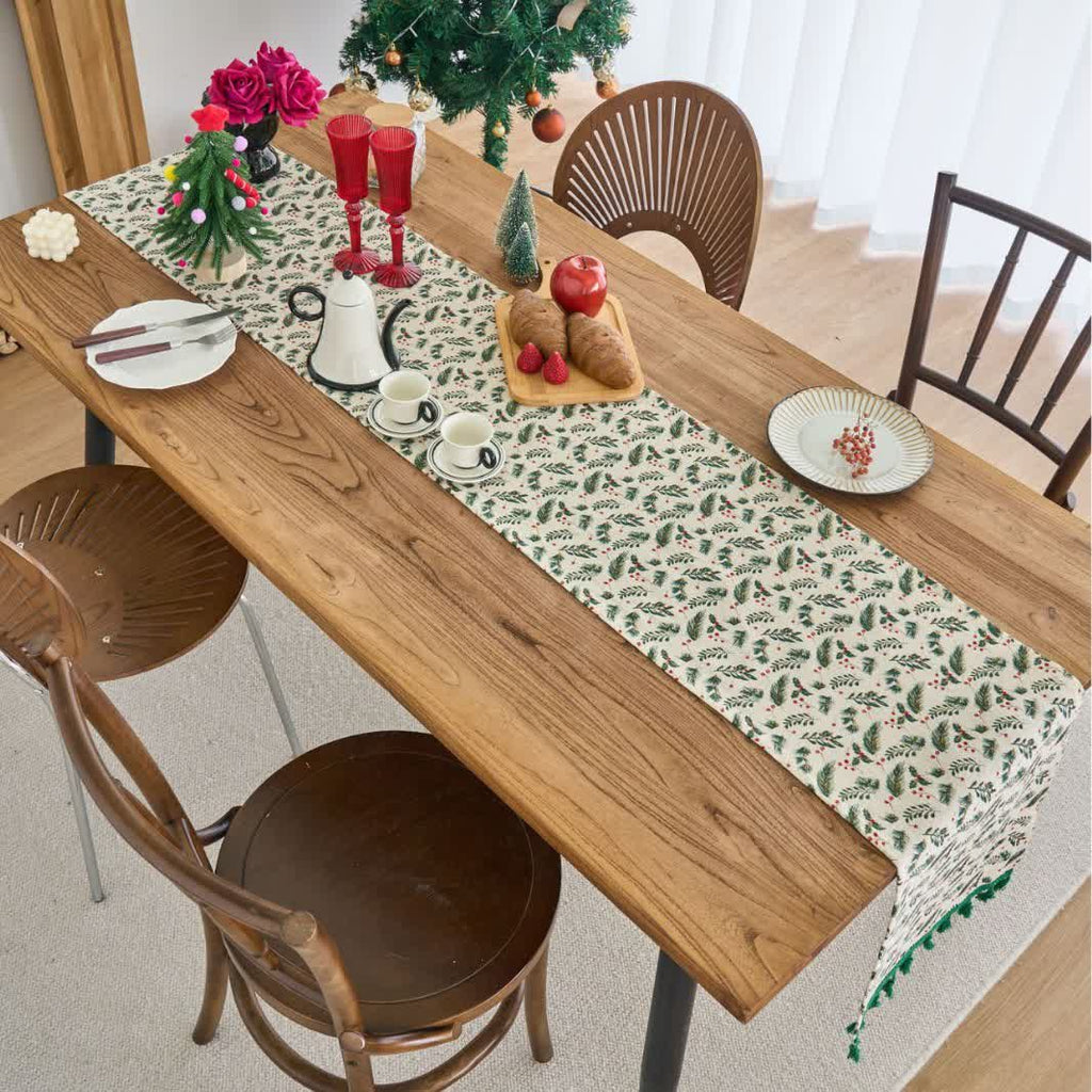 Pine Needle Berry Table Runner