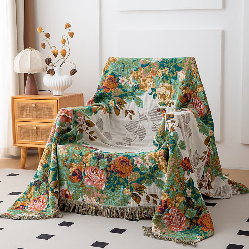 Wonderland Flower Natural Cotton Tassel Quilt