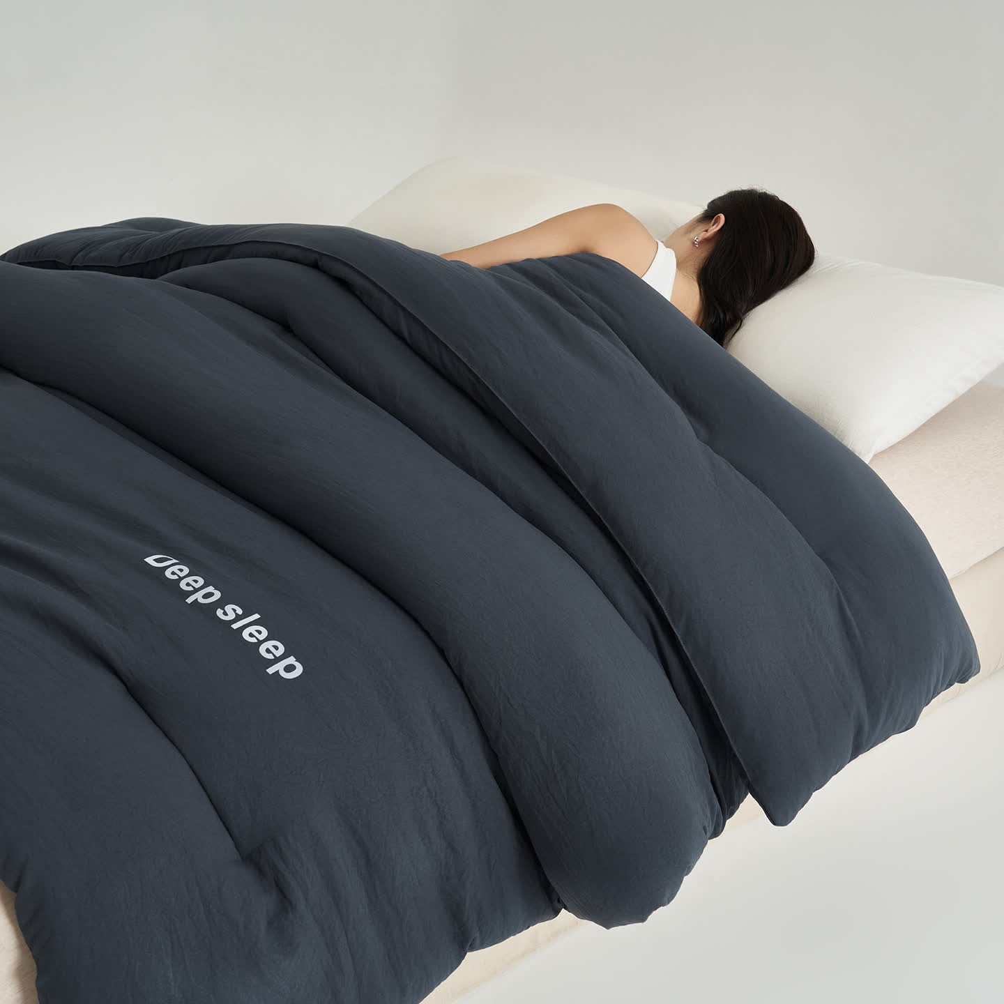 Deep Sleep Letter Printed Comforter