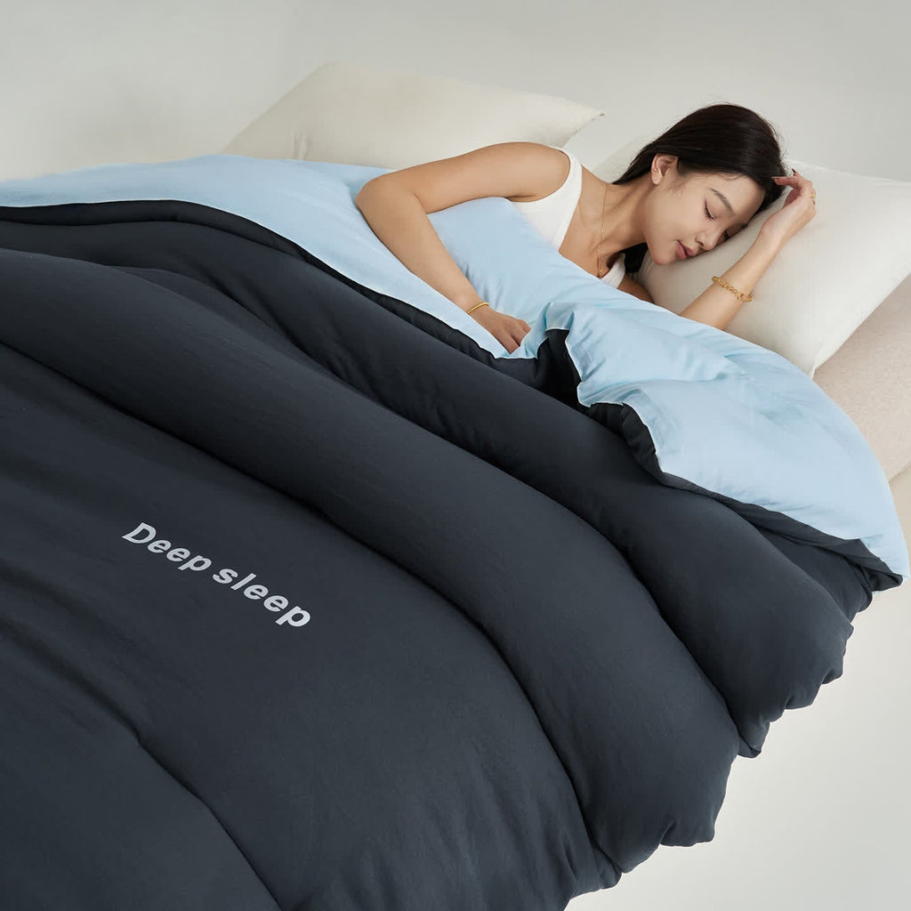 Deep Sleep Letter Printed Comforter