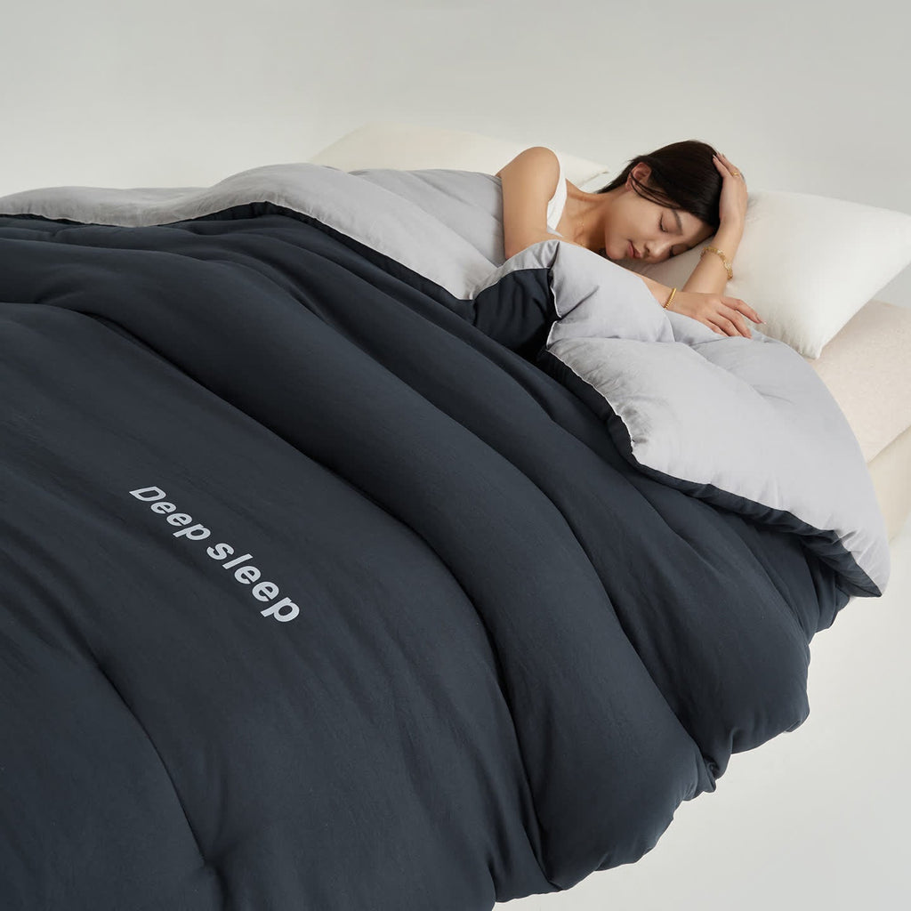 Deep Sleep Letter Printed Comforter