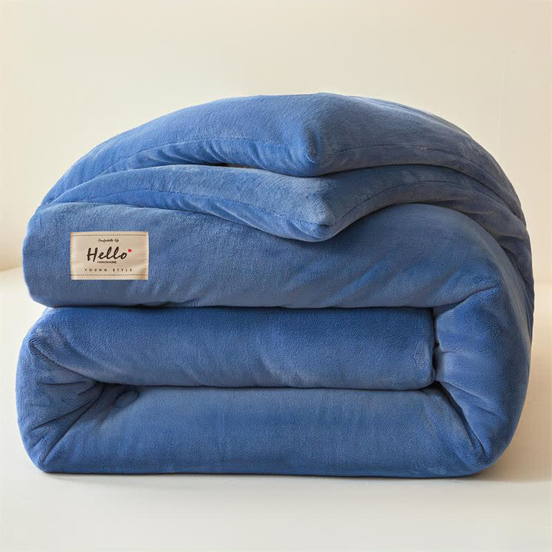 Simple Solid Color Warm Plush Blanket