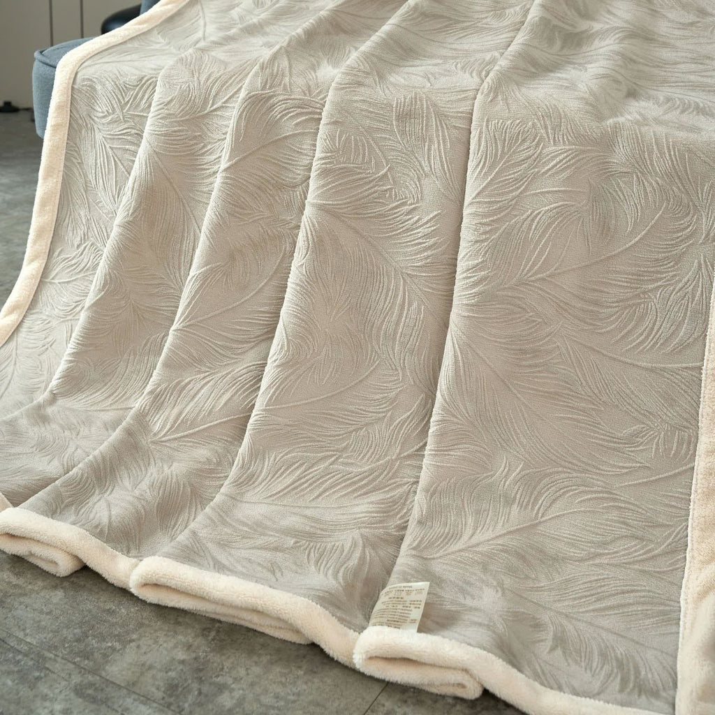 Leaf Textured Warm Throw Blanket
