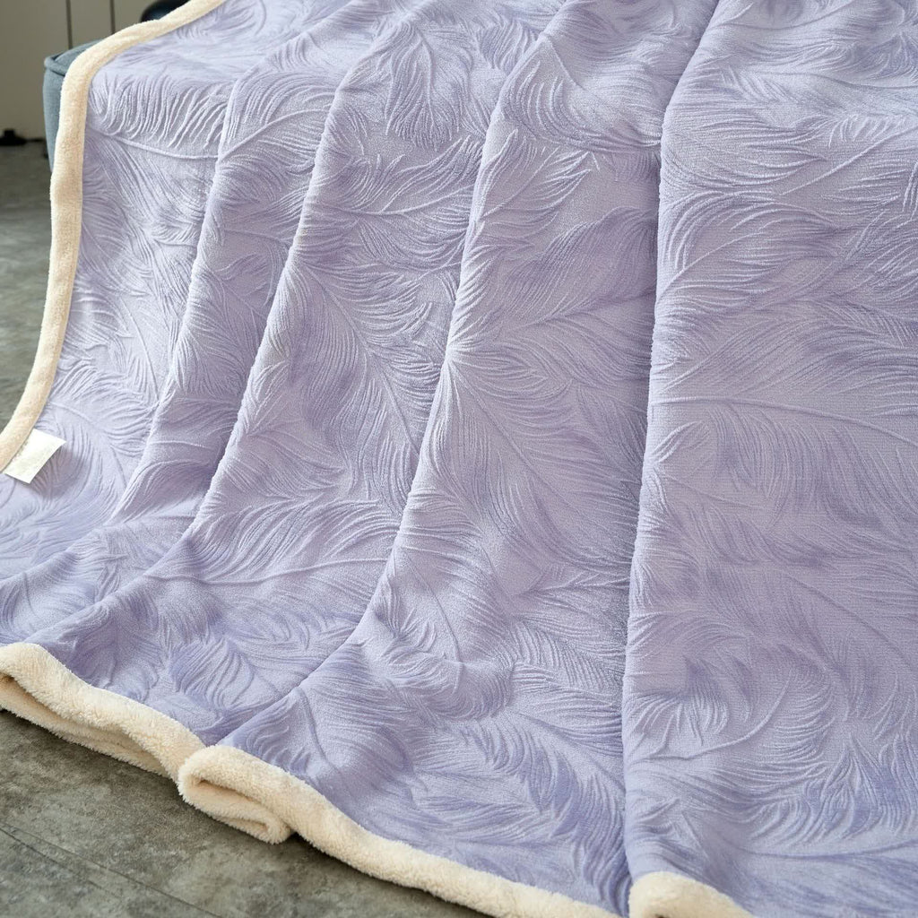 Leaf Textured Warm Throw Blanket