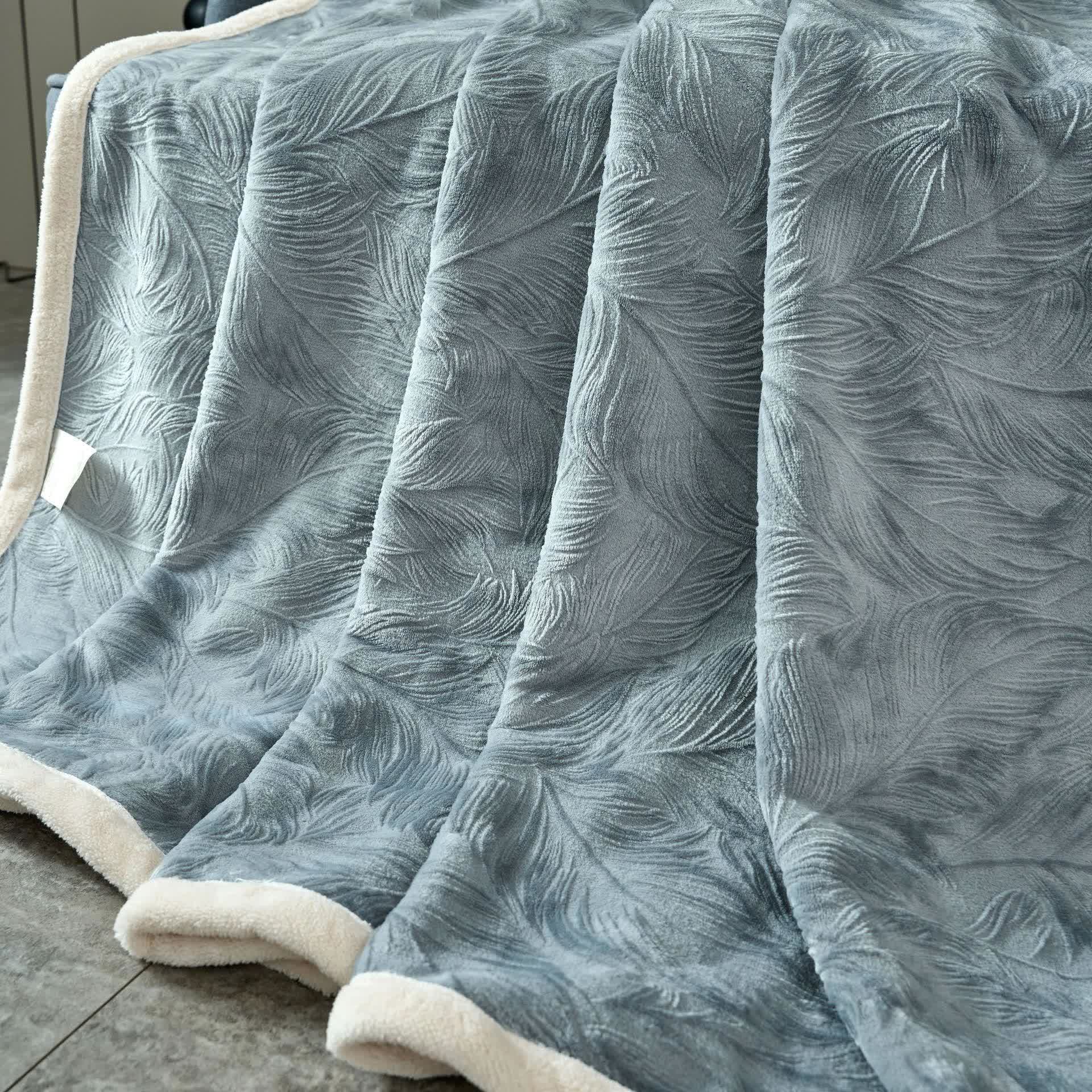 Leaf Textured Warm Throw Blanket
