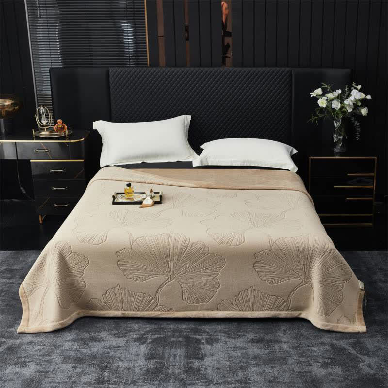 Ginkgo Leaf Textured Throw Blanket