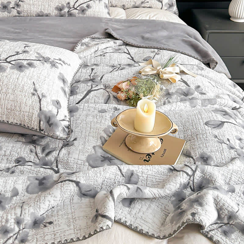 Plum Blossom Jacquard Throw Blanket