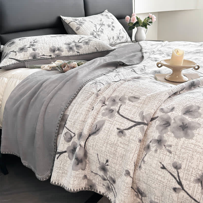 Plum Blossom Jacquard Throw Blanket