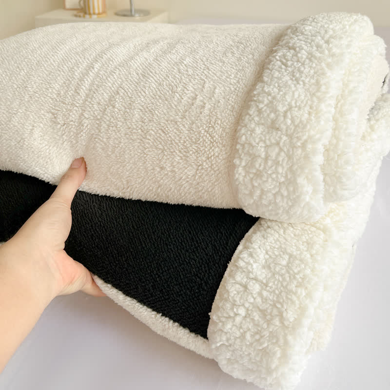 Butterfly Jacquard Warm Throw Blanket