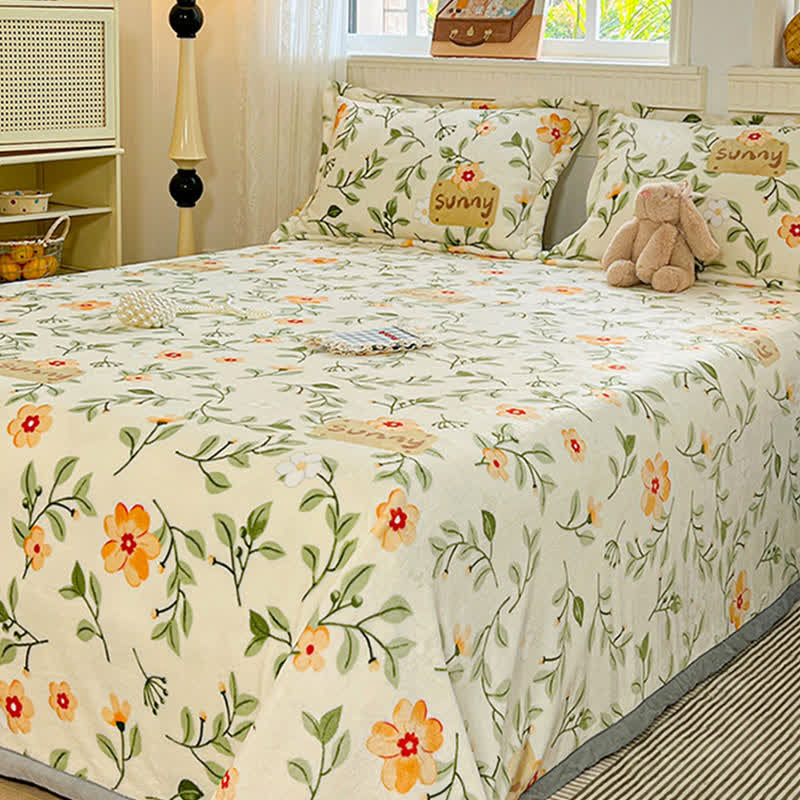 Yellow Floral Leaf Warm Throw Blanket