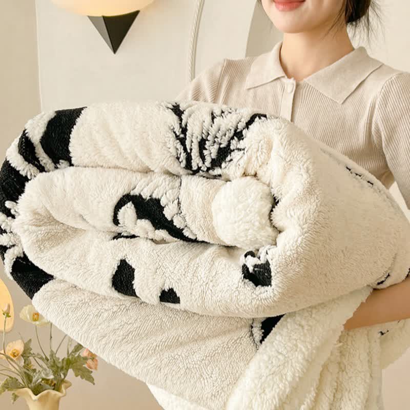 Botanical Leaf Butterfly Warm Throw Blanket