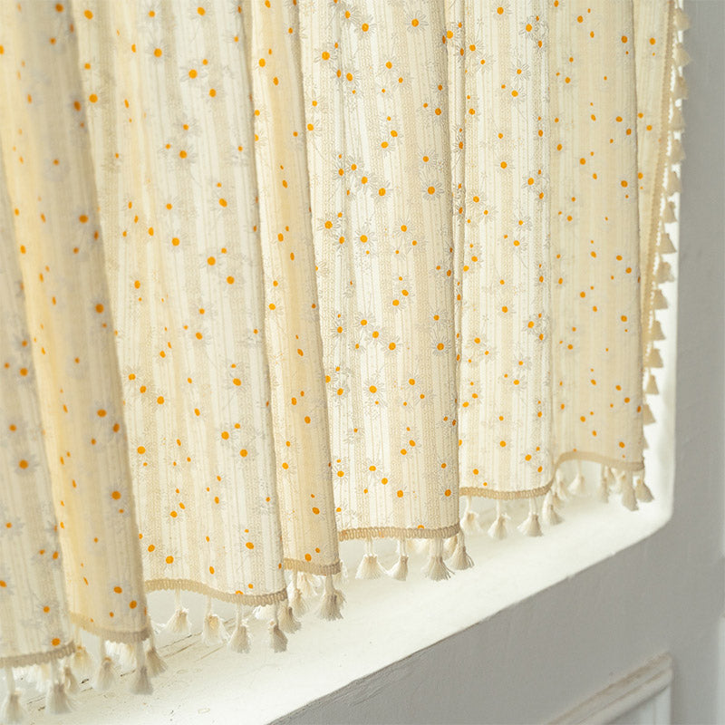 Beige Rustic Daisy Tier Curtain